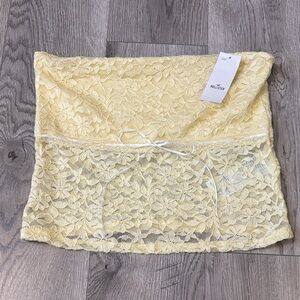 Hollister Sunny Lace Strapless Tube Top With Small Bow On Front Size Medium